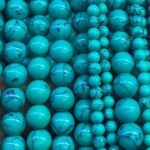 TURQUESA VERDE CON MANCHAS MARRONES