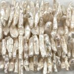 CAYO BLANCO CON ORIFICIO EN EL CENTRO